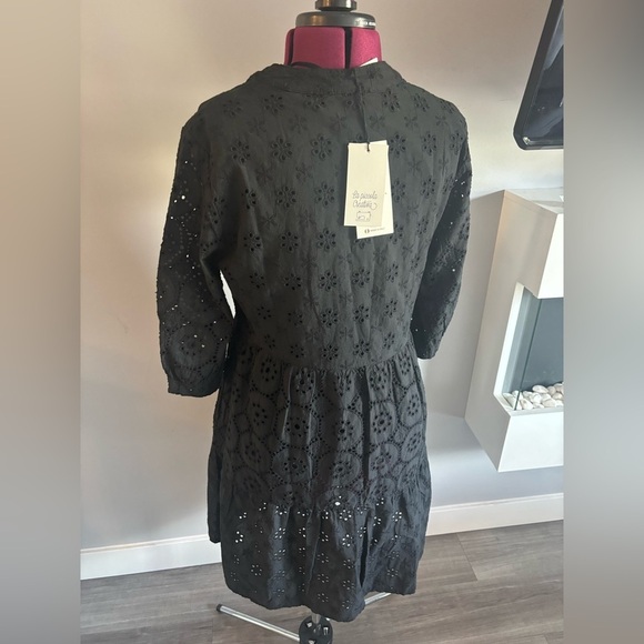 Black Eyelet Button-Up Dress - Picture 5 of 5